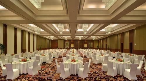 Hotel Park Plaza Chandigarh Zirakpur