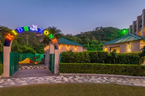 Hotel Golden Tulip Chandigarh, Panchkula