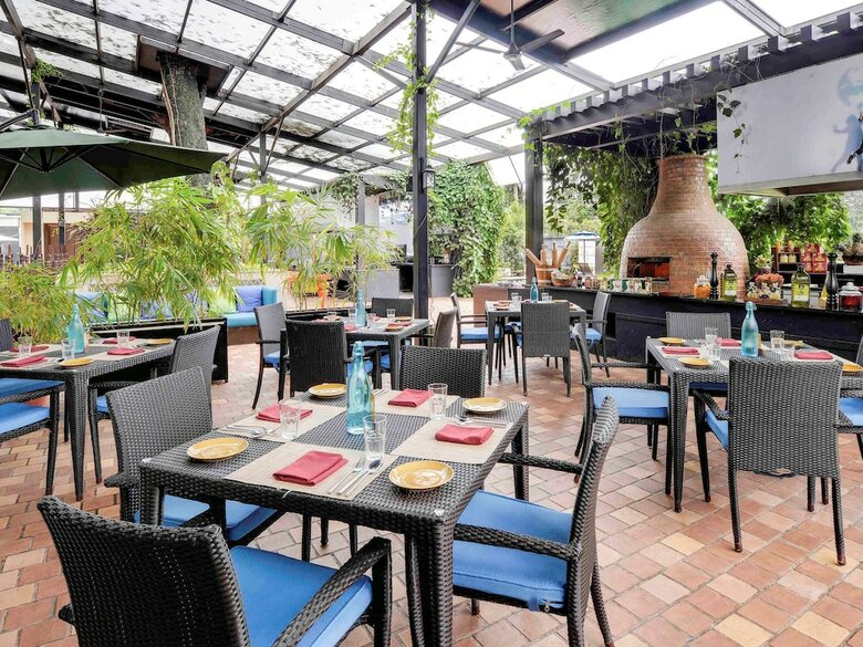 Hotel Grand Mercure Goa Shrem Resort