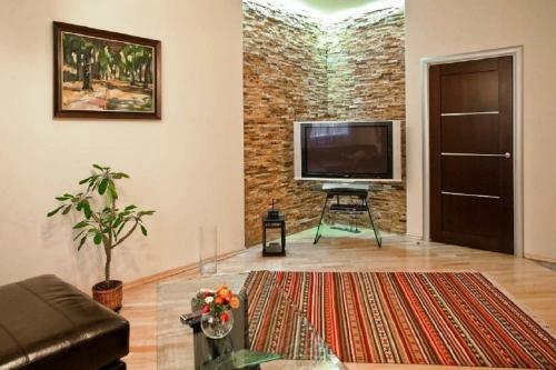Apartment In The Historic Centre Internatsionalnaya