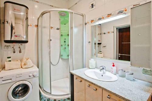 Apartment In The Historic Centre Internatsionalnaya