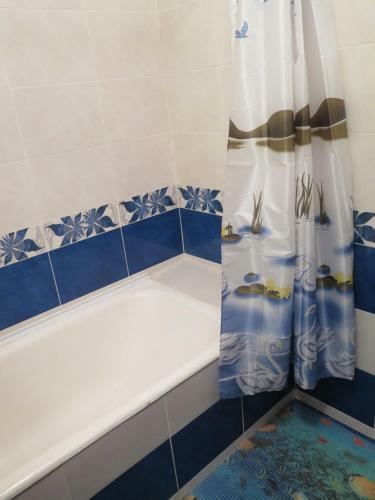 Apartment On Dovatora 8a