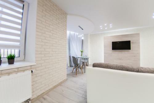 Daynight Apartments On Generala Beloborodova