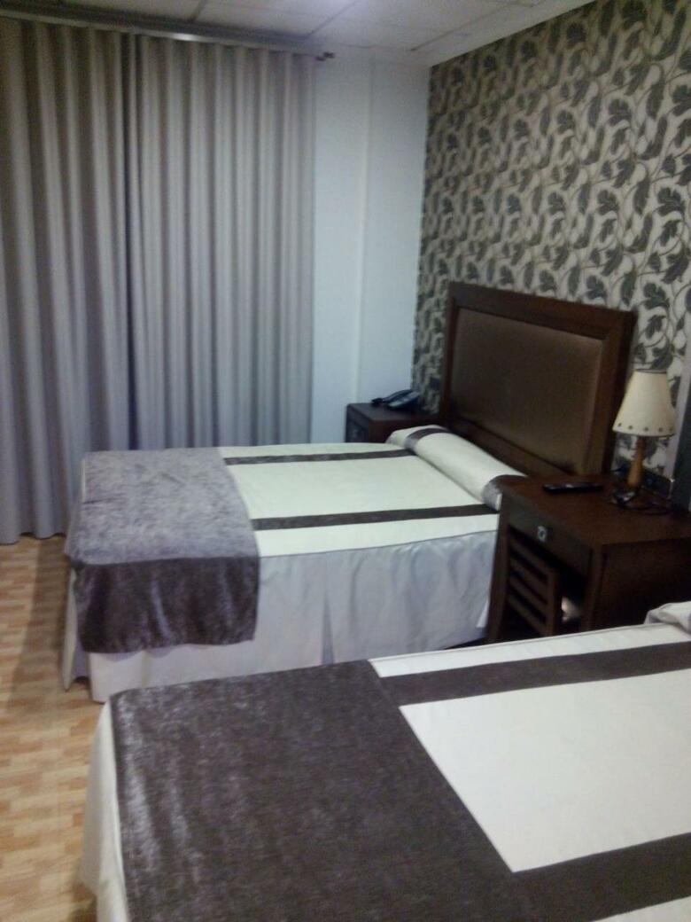 Hotel Juli�n
