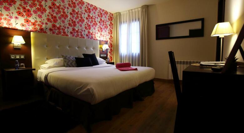 Hotel Rural - Restaurante El Rinc�n de Don Pelayo