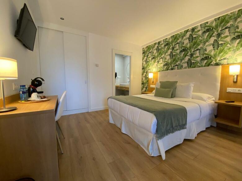 Hotel Rural - Restaurante El Rinc�n de Don Pelayo
