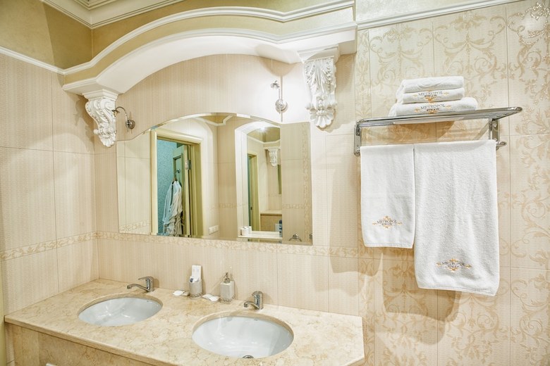 Metropol Hotel