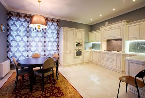 Vip Raubichi Holiday Home