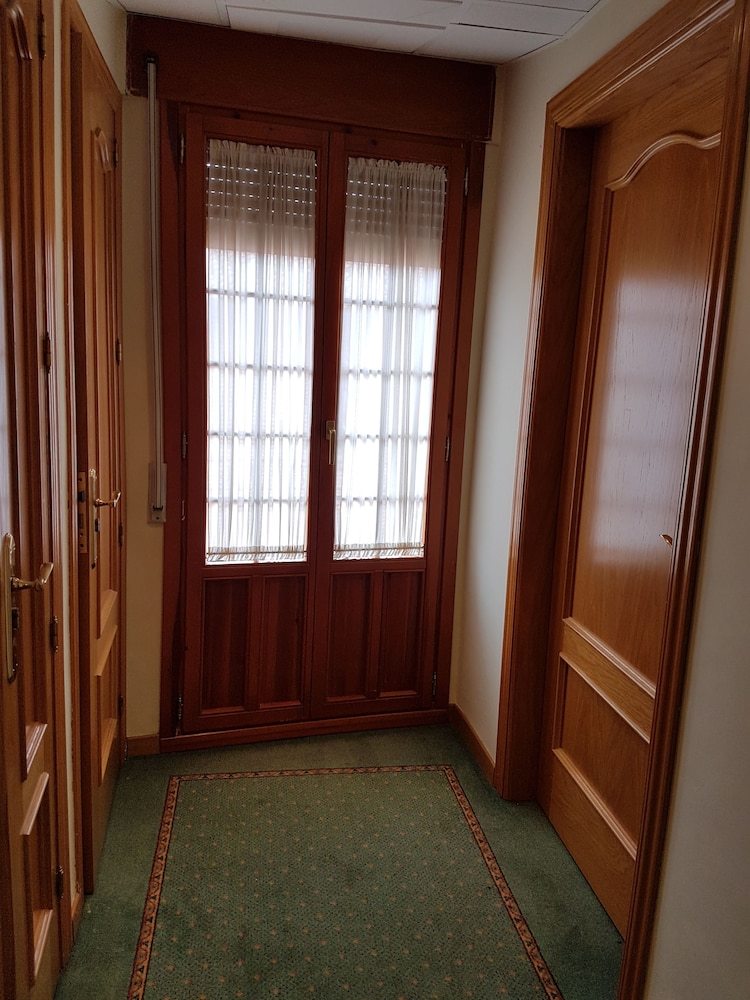 Albergue Hotel-residencia Alvargonz�lez