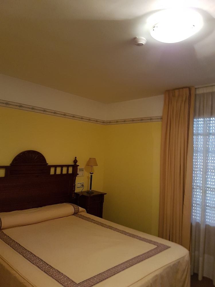 Albergue Hotel-residencia Alvargonz�lez
