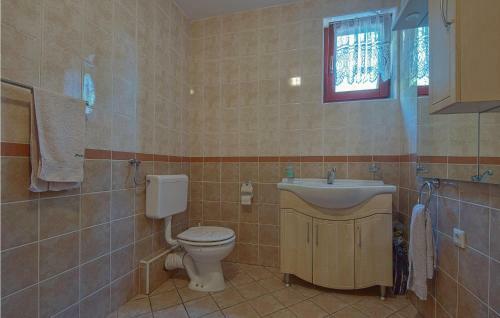 Two-bedroom Holiday Home In Stubicke Toplice