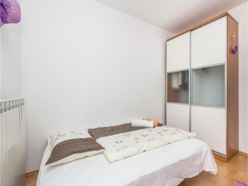 Three-bedroom Apartment In Matulji