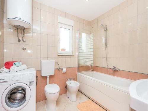 Three-bedroom Apartment In Matulji