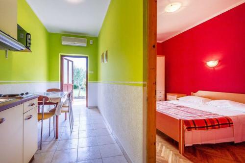 Apartments Vitomir