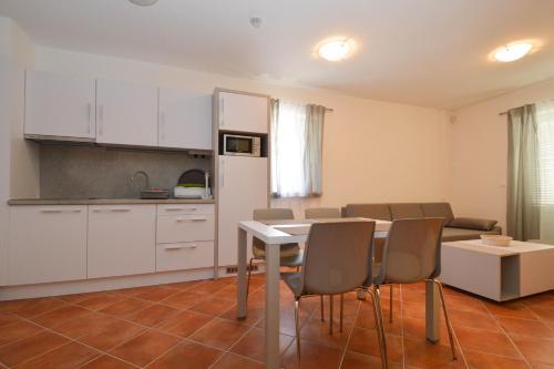 Apartments In Medulin/istrien 9379
