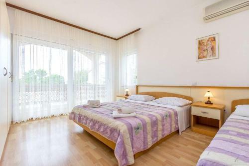 Apartments Nevija