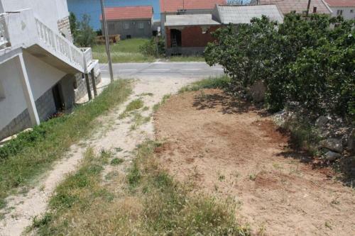 Hostal Triple Room Metajna 6487n
