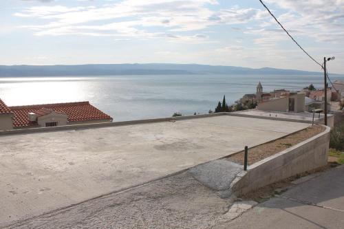 Apartments By The Sea Pisak (omis) - 4815