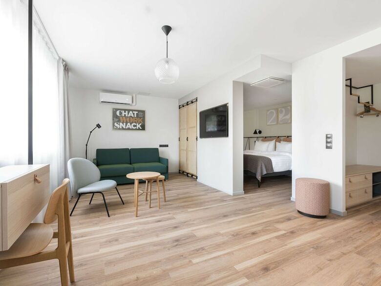 Oru Hub Hotel Tallinn - Handwritten Collection