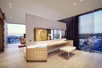Reval Park Hotel & Casino