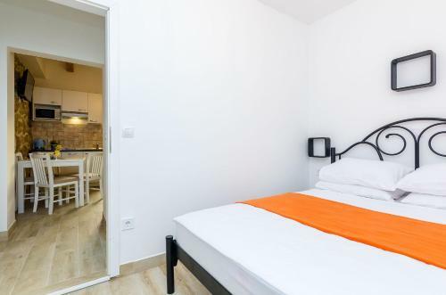 Mata Family Apartments
