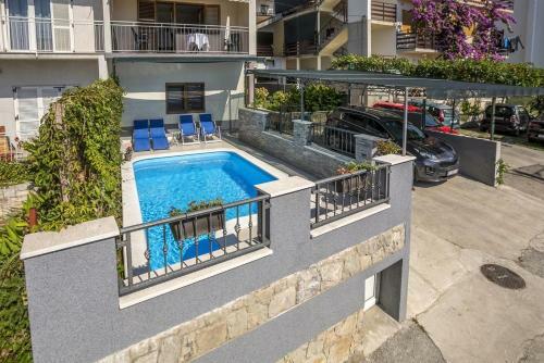 Holiday House With A Swimming Pool Podstrana (split) - 7539