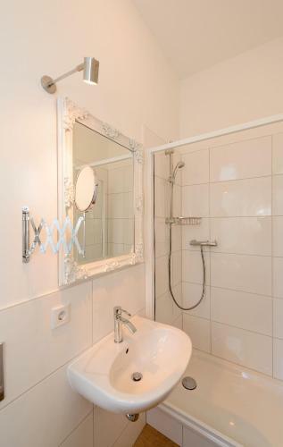 Apartamentos Fewo Auf Der Dominsel - Seerose