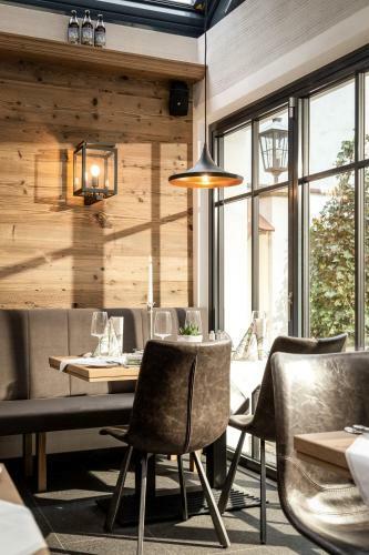 Hotel-gasthof H�ttl