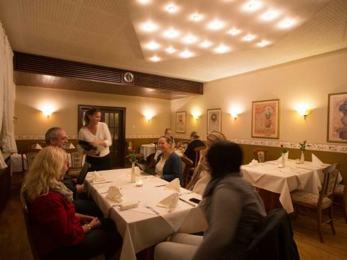 Hostal Hotel Zur Stemmer Post