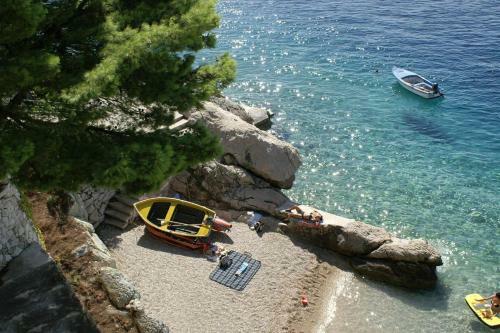Apartments By The Sea Pisak (omis) - 2802