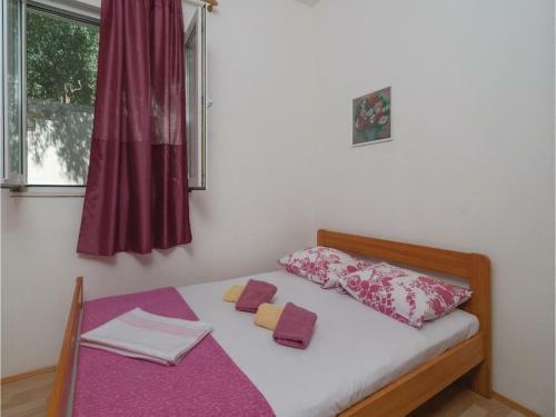 Holiday Home Pisak With Sea View 05