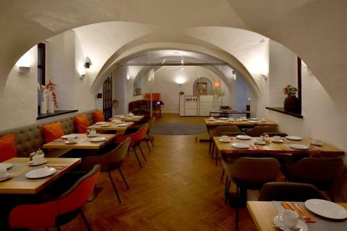 Hostal Hotel Maxplatz