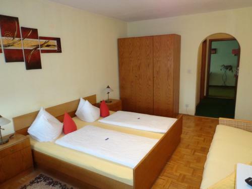 Hostal Gasthof - Pension Schamberger