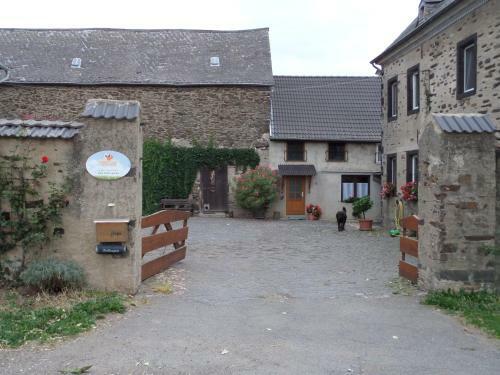 Apartamento Bauernstube H�hn-gut