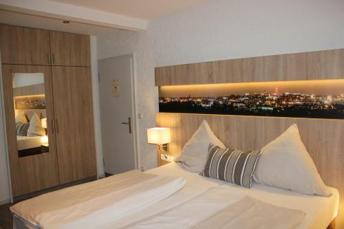 Hostal Hotel Restaurant Kromberg