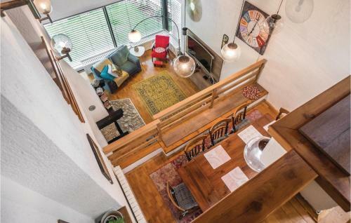Three-bedroom Holiday Home In Ozalj