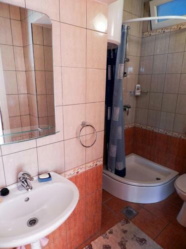 Hostal Apartments Senny