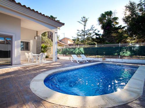Holiday Home Casa Gaviota VII Riumar