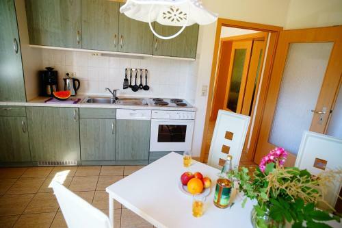 Ferienh�user "am L�bbesee"