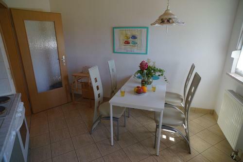 Ferienh�user "am L�bbesee"