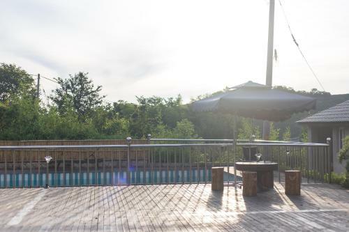 Hostal Yunzhongshanju Gesthouse
