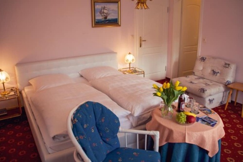 Hostal Hotel Garni Regina