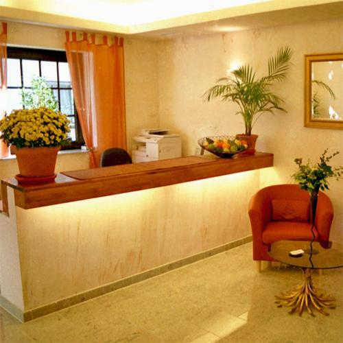 Hostal Hotel Refrather Hof