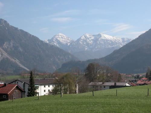 Zum Hirschhaus Hotel-restaurant