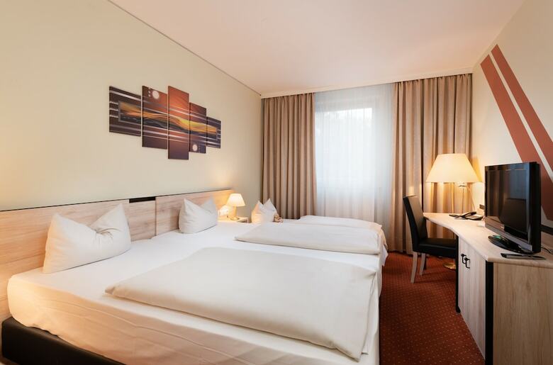 Novina Hotel S�dwestpark