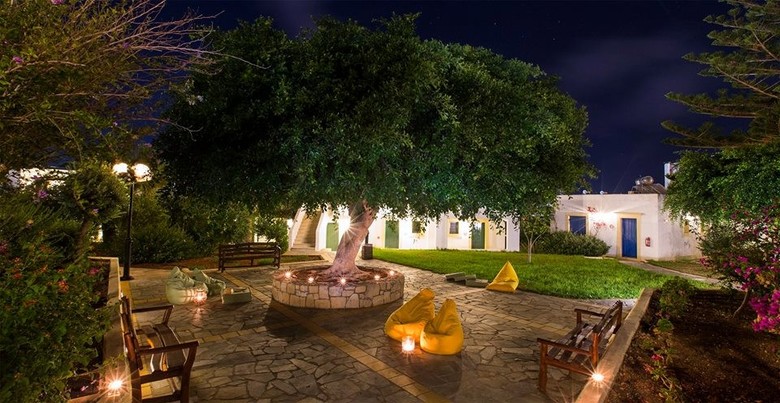 Hotel Chrissi Amoudia