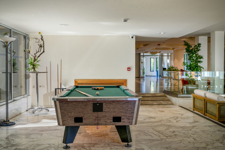 Hotel Minos