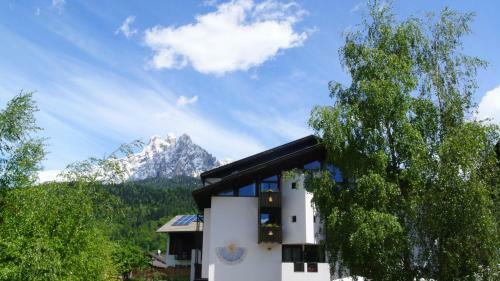 Hotel Castel Pietra