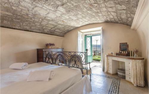 Holiday Home Castiglione In T. -vt- 16