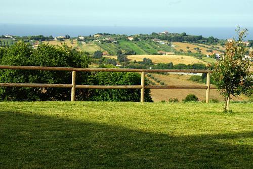 Agroturismo L'orso E L'ape B&B